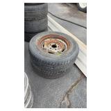 2 TOYO 14' TIRES