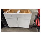 DIAMOND BATHROOM VANITY CABINET - NEW NO TOP