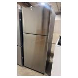 SAMSUNG APARTMENT SIZE SS FRIDGE/FREEZER