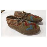 VINTAGE NATIVE AMERICAN PLAINS REGION BEADED