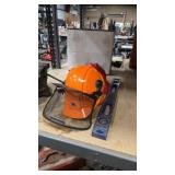 2 HARD HATS & LEVEL