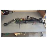 MATTHEWS SOLO CAM COMPOUND BOW & ARROWS