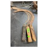 3 HAND SCYTHES