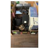 SPEAKERS, DIGITAL PICTURE FRAME & MISC