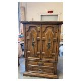 ARMOIRE DRESSER, 40'X19'X60'