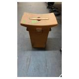 VINTAGE FENWICK FISHING STOOL TACKLE BOX W/