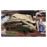 2 WOOL BLANKETS & 2 BACK MASSAGERS