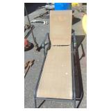 CHAISE LOUNGE CHAIR