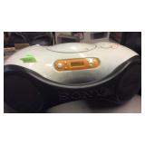 SONY CD PLAYER & 2 SONY SPEAKERS, CANE & WOOD RACK