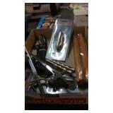 WINCHESTER 12 FUNCTION MULTI TOOL, BUTTERFLY