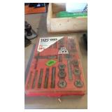 VERMONT AMERICAN 25PC TAP & DIE SET