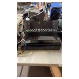 FREE STANDING CAMP GRIDDLE W/ STAND