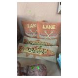 2 TROUT & 2 LAKE PILLOWS