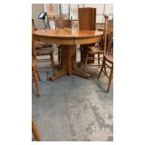 ANTIQUE 45' ROUND OAK TABLE W/ PEDESTAL BASE W/ 5