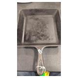 #8 SQUARE CAST IRON SKILLET