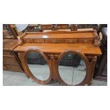 12 DRAWER WOOD DRESSER W/ 5 DRAWER TOP BOX AND MIR