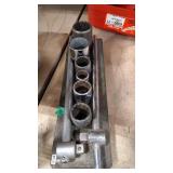 OVERSIZED SOCKET SET WITH BREAKER BAR