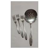 4  STERLING UTENSILS INC. STRAINER
