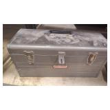 CRAFTSMAN METAL TOOLBOX
