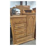 WOOD 5 DRAWER ARMOIR