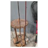 SPIN ROD & REEL W/ PEN 209 FISHING ROD AND REEL
