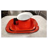 VINTAGE ART DECO MID CENT. ENAM WARE SET