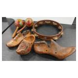 VTG INSTRUMENT & WOOD SHOE ASSORTMENT
