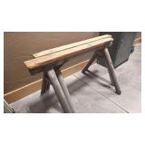 2 HD METAL AND WOOD SAW HORSES