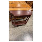 HALF ROUND WOOD ENTRY TABLE 31' X 10' X 31'