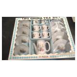 17 PC TOY CHINA TEA SET IN BOX