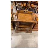 WOOD ACCENT TABLE