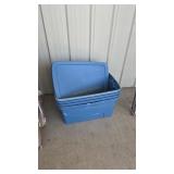4 PLASTIC TOTES W/ 3 LIDS