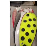 TEN DECOR OVERSIZED FISHING SPOONS