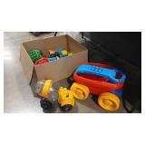 PLASTIC PLAY/RIDE ON TOYS
