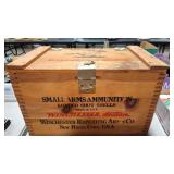 WINCHESTER LOCKING WOODEN BOX