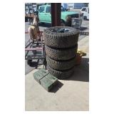 4 GOODYEAR WRANGLER LT 285-70R17 TIRES