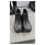 BOGS SZ 11 BOOTS