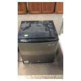 DORM SIZE REFRIGERATOR