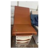RITTER BY MIDMARK 204 EXAM TABLE, EXELLENT SHAPE