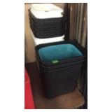 GROUP OF WASTE BASKETS W/ LINERS