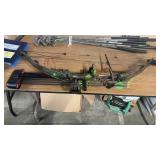 MATTHEWS ULTRA LIGHT CAMO COMPOUND BOW W/ QUIVER