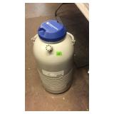 LIQUID NITROGEN TANK