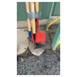 SHOVEL, SCRAPER, HOE & GARDEN TOOL