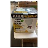 1 1/2 GAL DRYWALL TEXTURE GUN