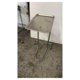 STAINLESS STEEL ADJUSTABLE INSTRUMENT TRAY ROLLING