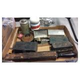 GROUP OF VINTAGE BARBER SHOP ITEMS