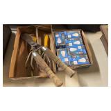 GARDEN TOOLS & BX OF LIGHTBULBS