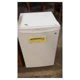 DANBY MINI FRIDGE