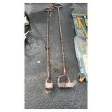 2 BRANDING IRONS