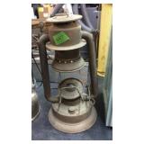 OLD BARN LANTERN **NO GLOBE